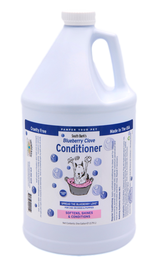 Showseason - South Bark™ Blueberry-Clove Conditioner